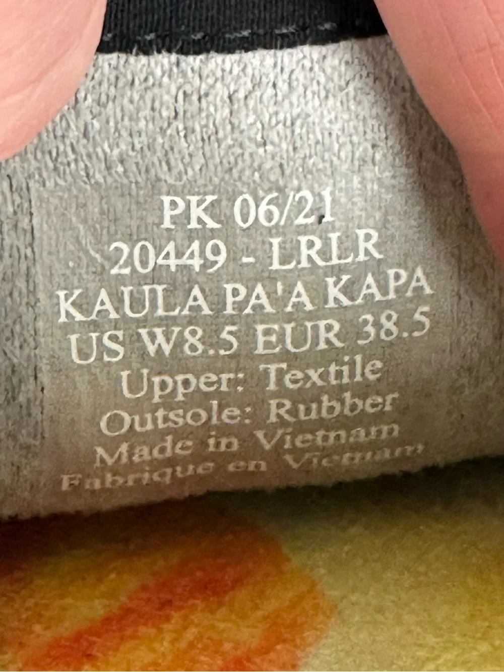 OluKai Kaula Pa'a Kapa Black Canvas Slip-On Espadrille Size 8.5